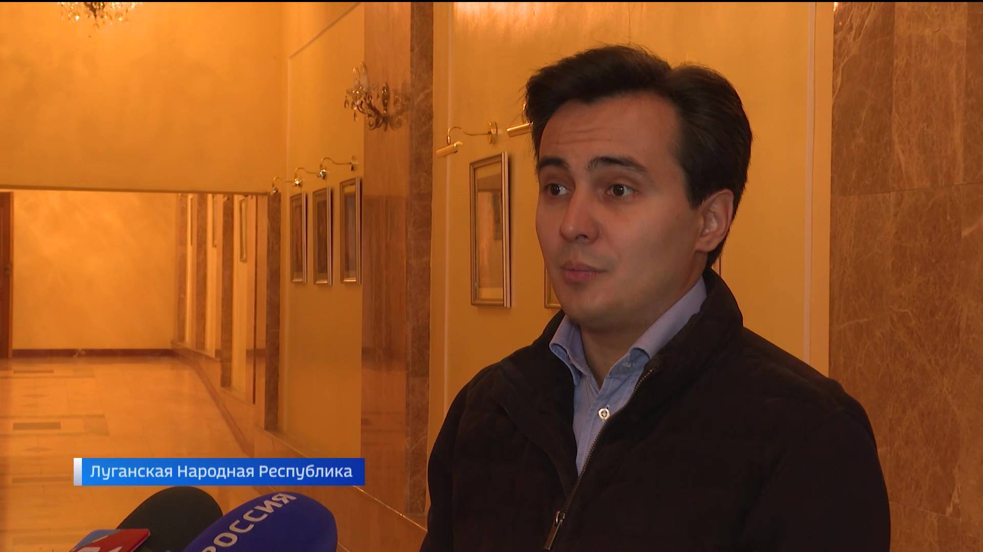 Народный артист Башкортостана Артур Назиуллин выступил на сцене Луганской филармонии