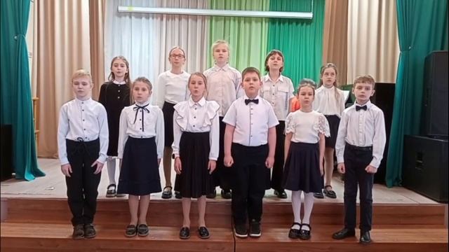 Вокальный ансамбль младших классов инструментального отделения, Рук.: Душенковская Л. Г.Конц.: Году