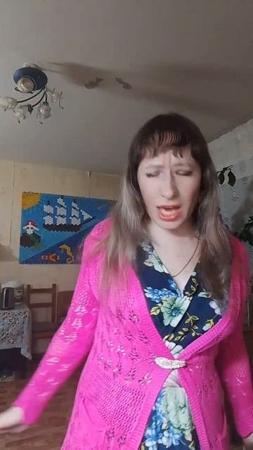 В студенческие годы эта песня,разрывала мне душу, я аж плакала от этой песни, слишком душевная