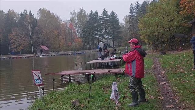 Обзор с верхнего водоёма. Клёвое место, Лосиный остров.