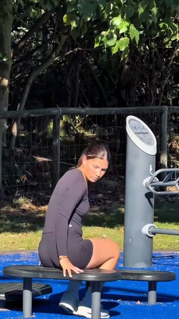 1000103894.mp4
