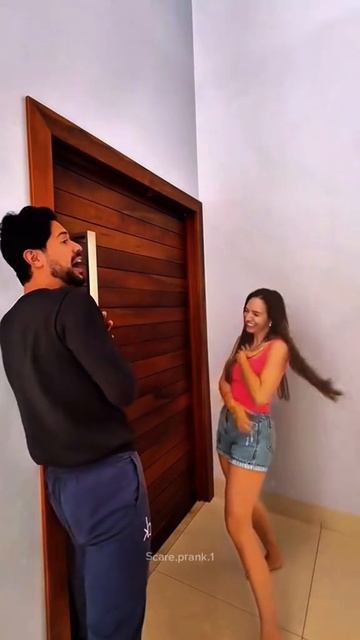 1000103854.mp4