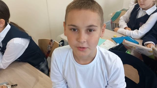 9ая школа 3ий  класс Азнакаево  Салим   вопрос космонавтам