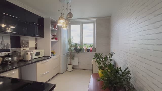 Продаётся квартира в г.Екатеринбург, ул. Краснолесья, 16к2