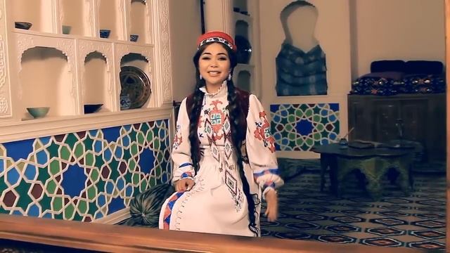 Тахмина гуфтам малаки