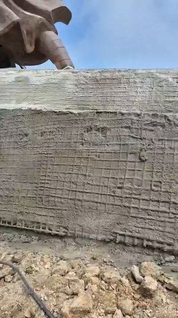 WhatsApp Video 2025-10-06 at 15.25.57
