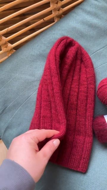 #неспростая_шапка из Lang Yarns Cashmere Premium и Cashmere Dreams❤️