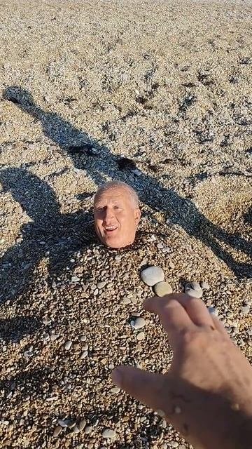 Восстание из камней, бегите глубцы
