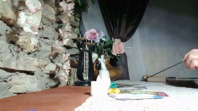 карта дня 🃏на 8.10.совет на день грядущий 🌞🔮от таро ангелов хранителей 🧚♀️