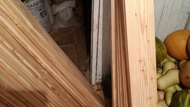 В деревне без отдыха, пытаемся успеть доделать забор