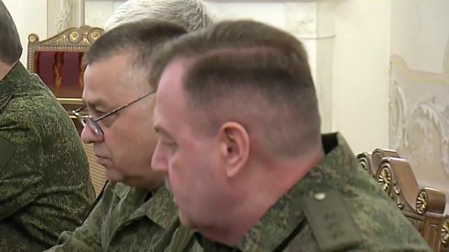 «Враг отступает по всем фронтам»: Путин подвёл итоги наступления — +4900 км² за год