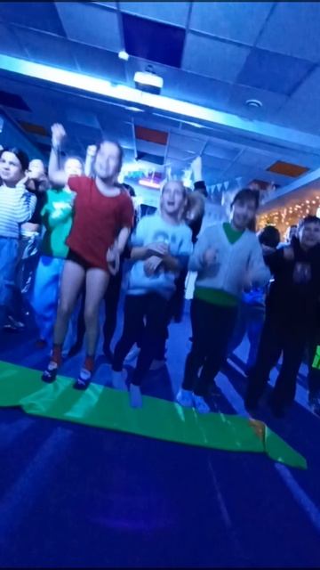Новогодняя Вечеринка для подростков