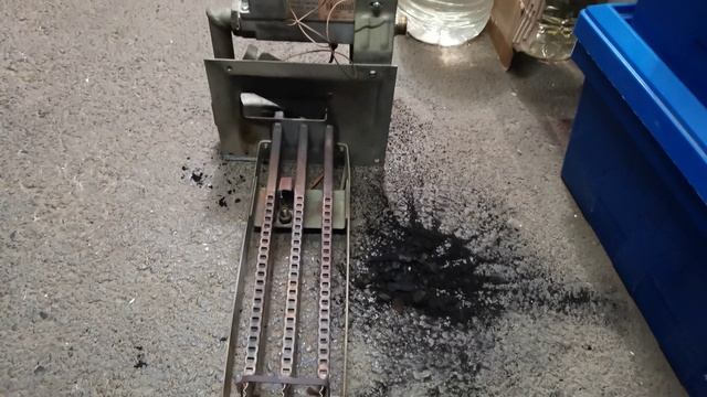 Горелка газового котла Кебер и сажа из неё