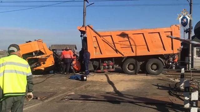 Татарстан. По скорости выхода из кабины - это его седьмой камаз