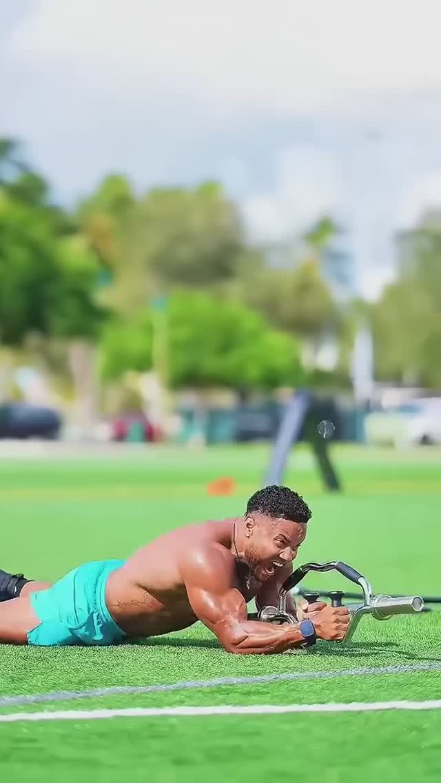 Результат многолетних тренировок 🤯💪