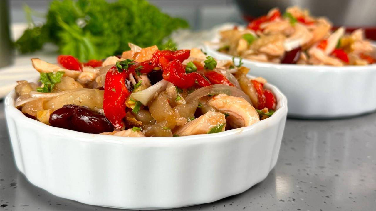 Такой салат съедят за минуту! САЛАТ Ацицели такой вкусный и простой в приготовлении!