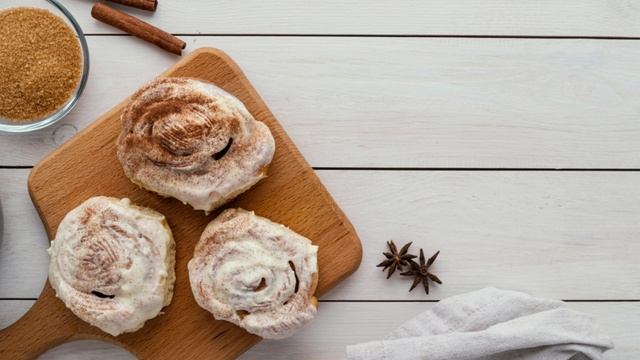 Синабоны с корицей