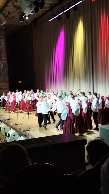 Русский народный хор имени М. Е. Пятницкого .