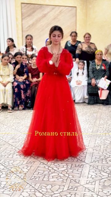 🔥Цыганочка красиво танцует🔥#красавица#ябьяв#цыганская#свадьба#2025#роскошная#шукарни#романо#cтиль