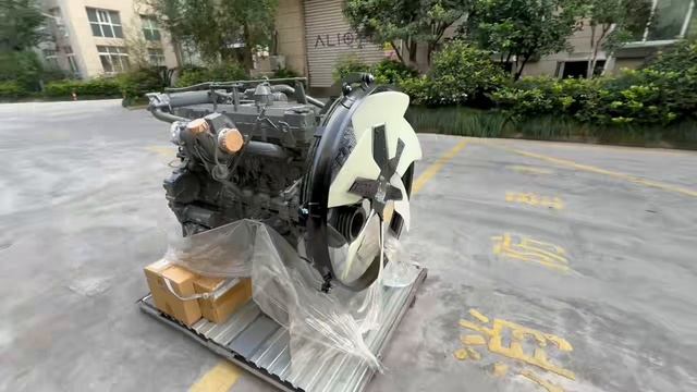 Дизельный двигатель Isuzu 6HK1