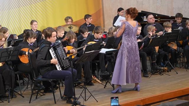 П.Ошкварков, ОРНИ Искры Н.Малыгин  При лужку