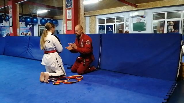 Вручение поясов во взрослой группе КЭМПО. 8.10.2025