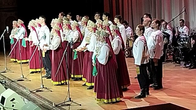Русский народный хор имени М. Е. Пятницкого .