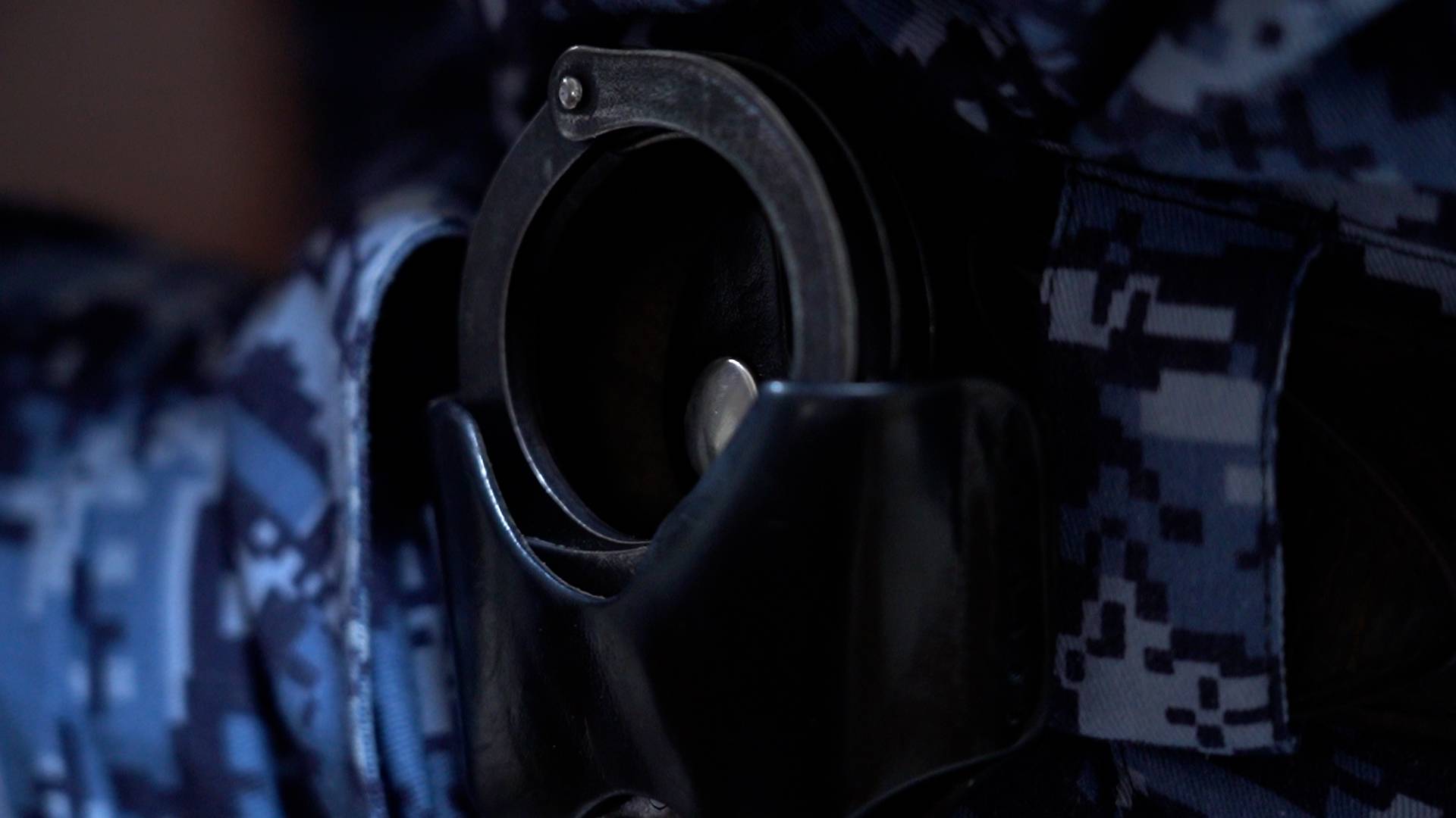 ХУЛИГАН С ТОПОРОМ | Новости Камчатки | Масс Медиа