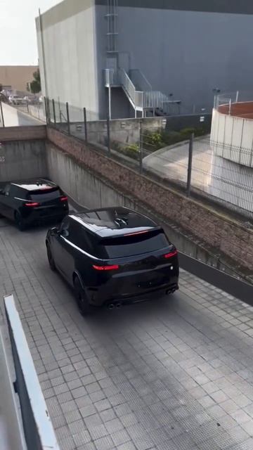 Range Rover Sport SV 