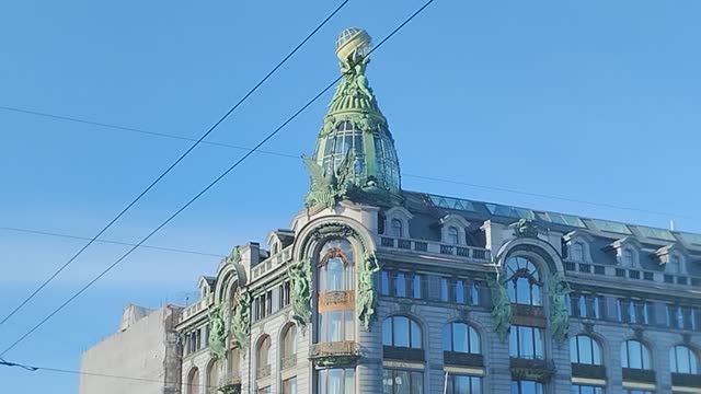 Прогулка по Невскому проспекту.