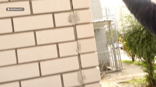 Жители квартала 2000 в Барнауле против строительства 17-этажки прямо под окнами