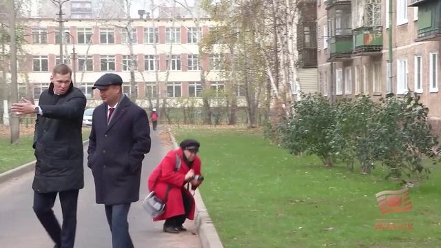 Зазеленела посреди осени. Что происходит с улицей Кирова в Братске?