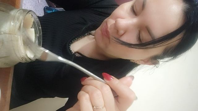 лопаю
