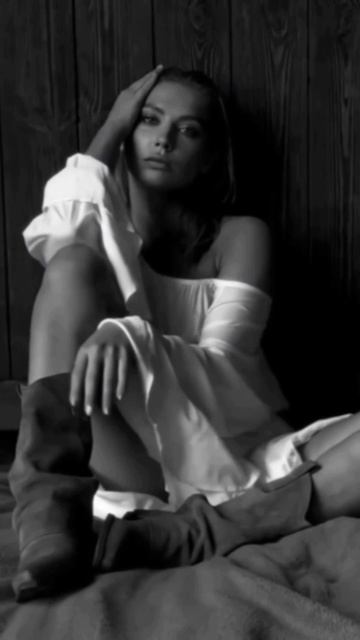Пчела - На стиле  ⁨@pchela-music⁩  #пчела #настиле #хит #дискотека2025 #трек2025 #музыка #модная
