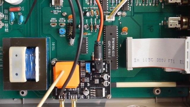 Превращение маленького частотомерика во взрослый частотометр. INSTEK GFC- 8131H