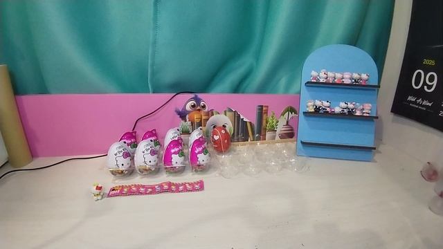 С Дашей открываем Hello kitty