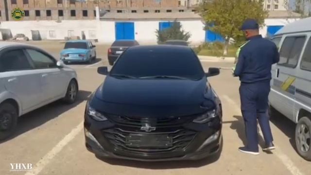 Олд ойнасини қорайтириб, давлат рақам белгисини ечиб ҳаракатланган қоидабузарни автомобиль жарима ма