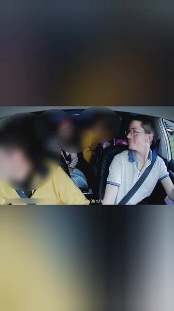 Пассажиры хотят закрыть рот водителю. Назвали обслуживающим персоналом.  часть 1