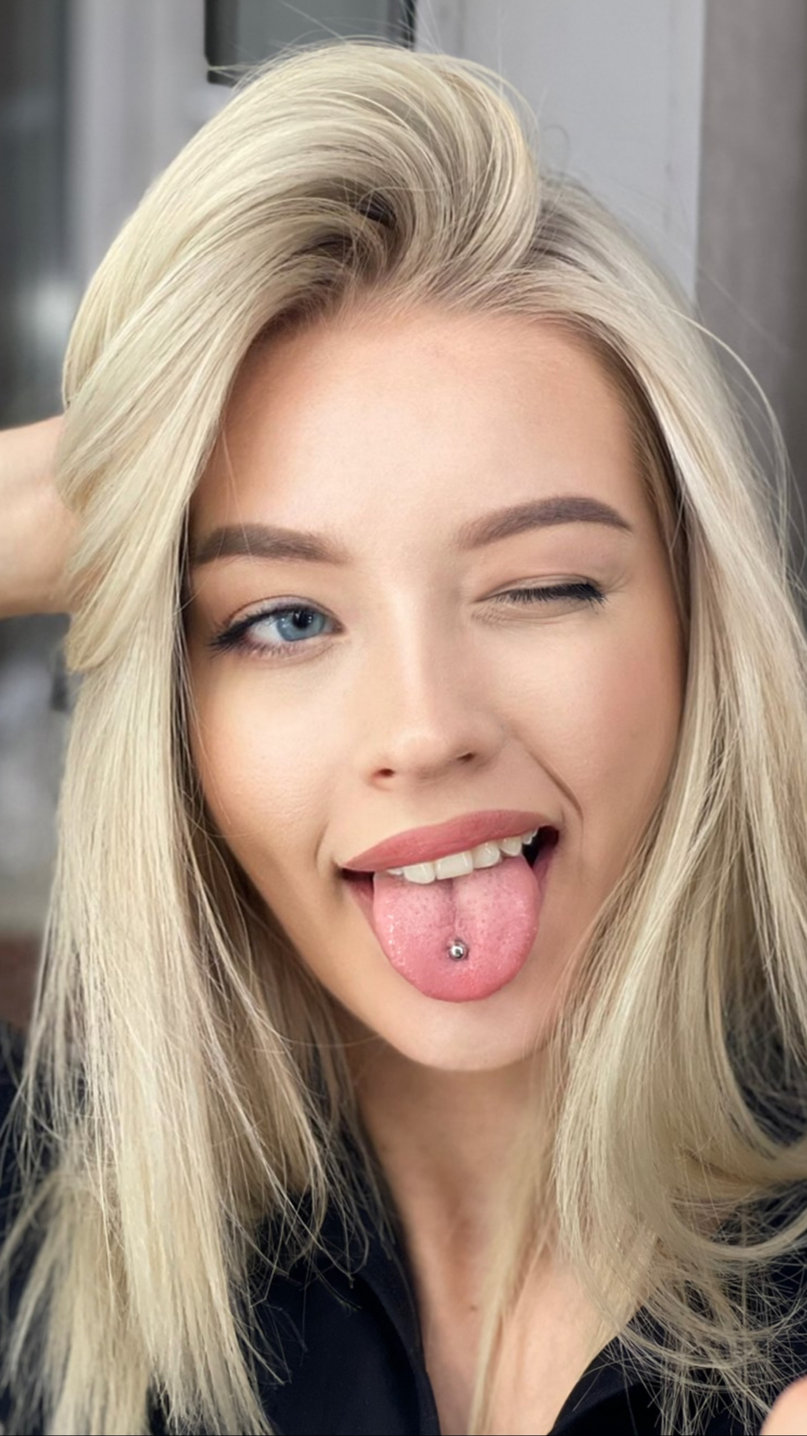 Вас плохо слышно, повторите🤣