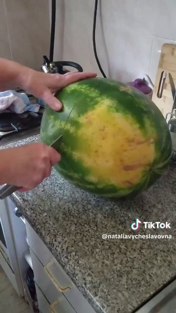 Арбуз...)))