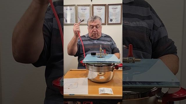 2131 универсальная вакуумная камера дегазации смол силикона полиуретана.Вакуумная крышка Медведева