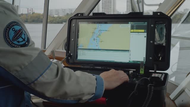 Передача корректуры ГЭНК по УКВ радиоканалу