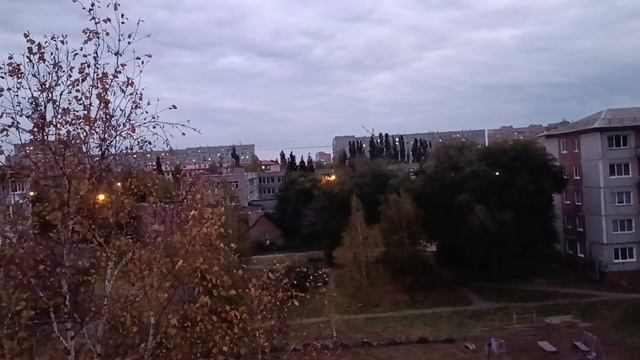 Вид вечером , осень