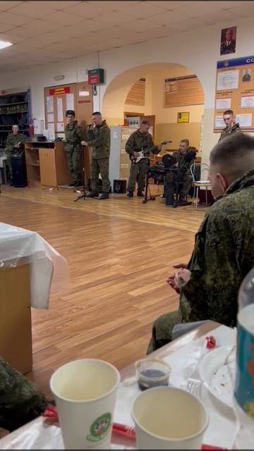 Шаповалов Егор Поговорим о главном брат слова - Литвинова Светлана музыка - Шаповалов Егор