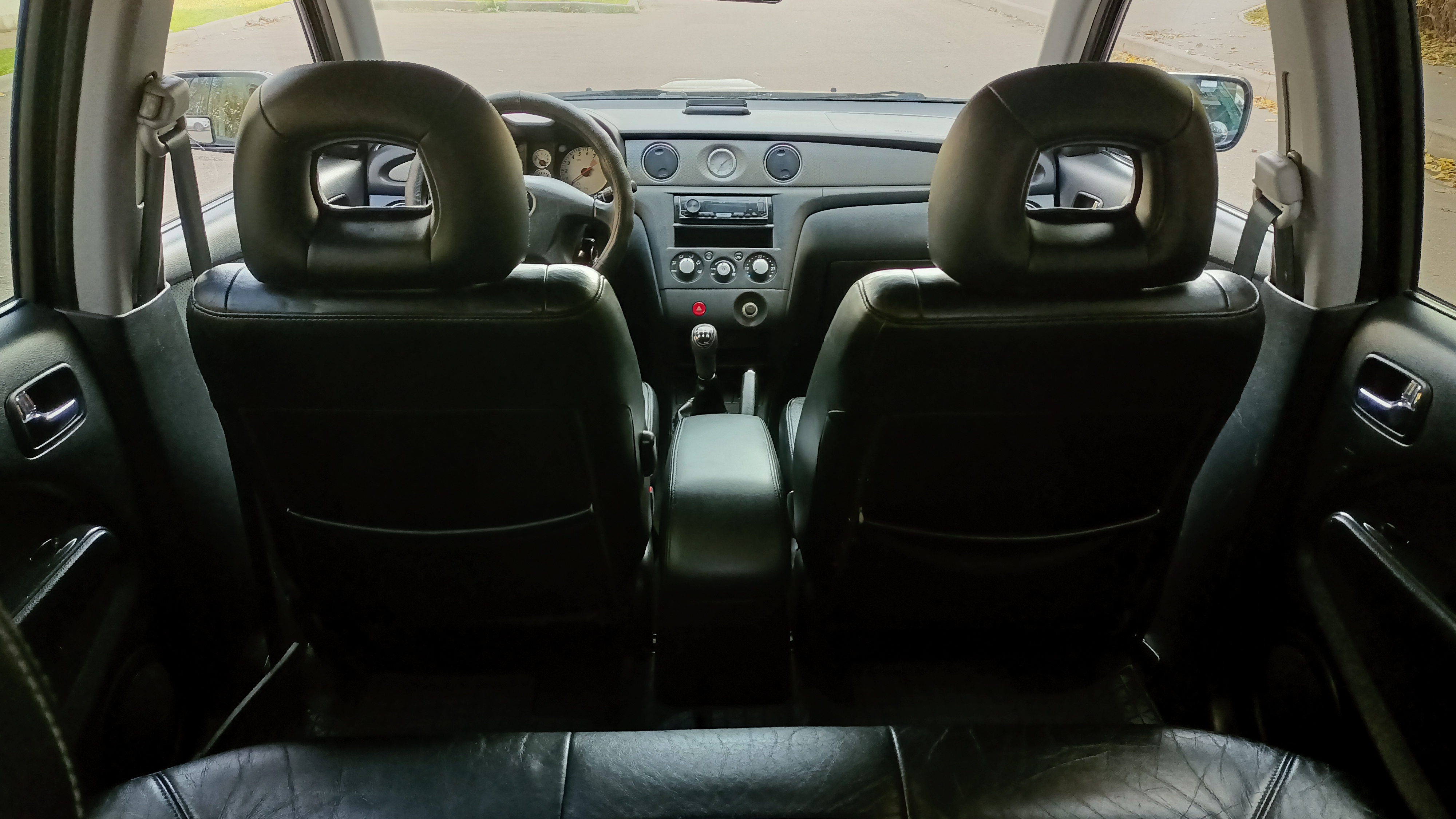 Mitsubishi Outlander Evolution  2.0 MT 202 л.с. 4WD 2005 917-548-99-65