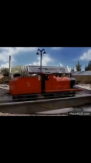 Джеймс крутится под Helicopter Helicopter 🚁