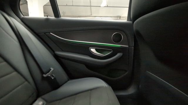 Mercedes-Benz E 220 d 4MATIC Sport FL