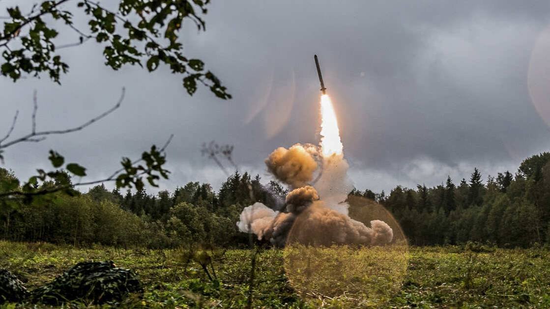 Армия России поразила портовые сооружения и хранилища с горючим ВСУ