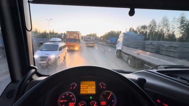 Дальнобой в Уренгой белые ночирассвет на закате