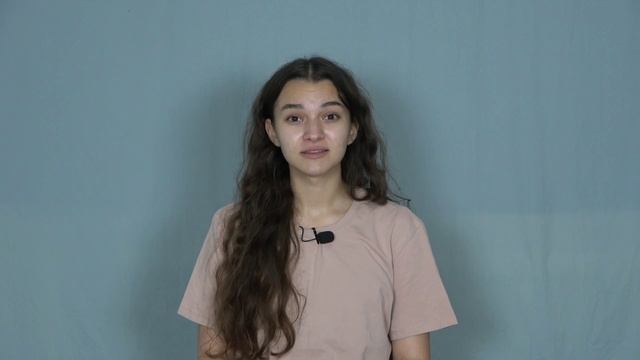 Стихотворение «Детская косичка в Освенциме» Десанка Максимович». Читает Елизавета Душина.